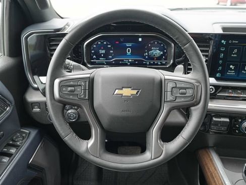 Used 2023 Chevrolet Silverado 1500 High Country w/ High Country Premium Package AWD/4WD image 36