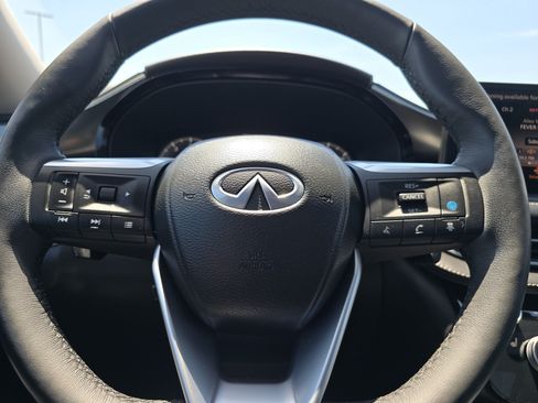 Used 2023 INFINITI QX60 Luxe AWD/4WD image 23