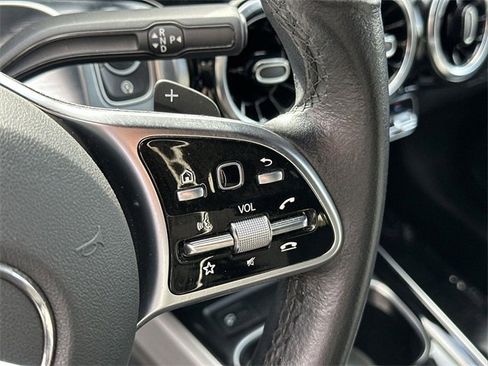 Used 2023 Mercedes-Benz GLB 250 image 35