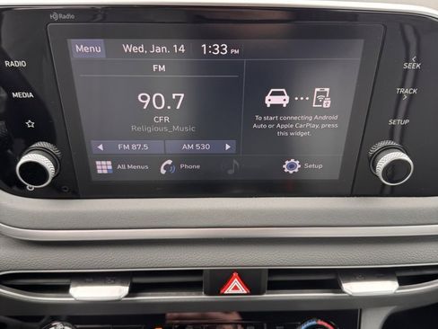 Used 2022 Hyundai Sonata SE image 16