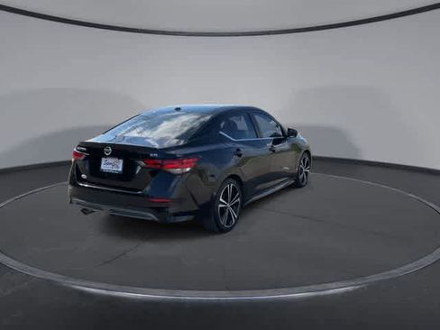 Used 2023 Nissan Sentra SR w/ Electronics Package FWD image 8