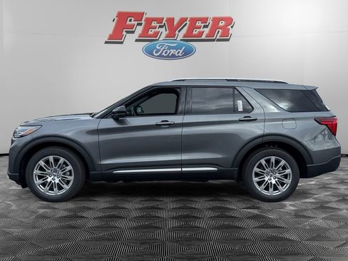 New 2026 Ford Explorer Platinum RWD image 2