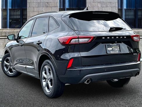 Certified 2023 Ford Escape ST-Line Select w/ Tech Pack #2 AWD/4WD image 10