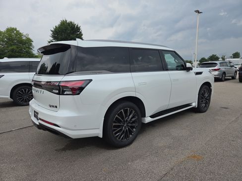 Used 2026 INFINITI QX80 Autograph w/ Premium Cargo Package AWD/4WD image 6