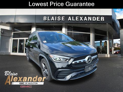 Used 2023 Mercedes-Benz GLA 250 4MATIC image 1