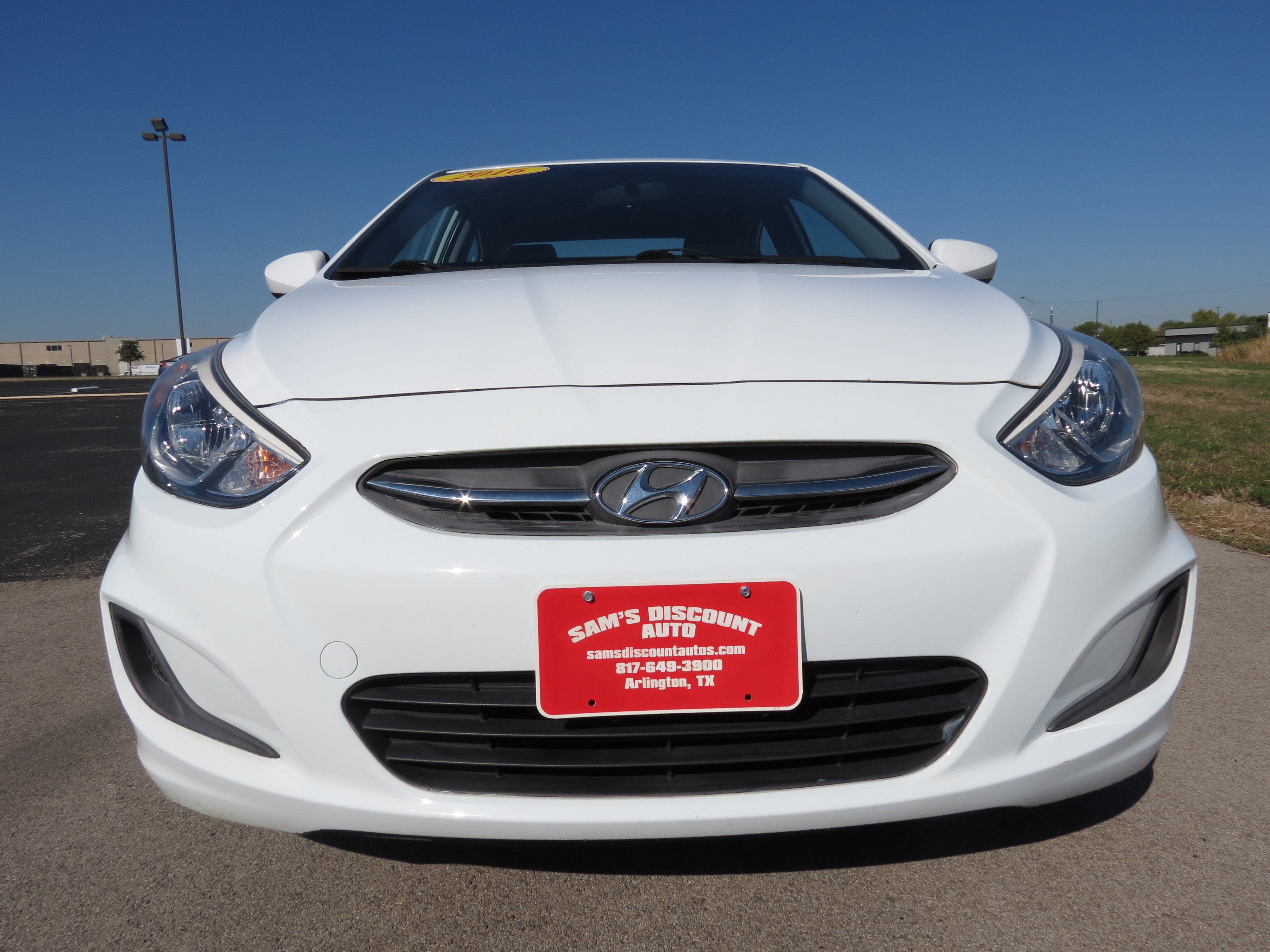 Used 2016 Hyundai Accent SE w/ Option Group 02 FWD image 7