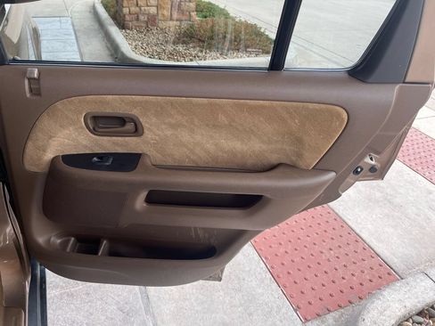 Used 2002 Honda CR-V EX image 16