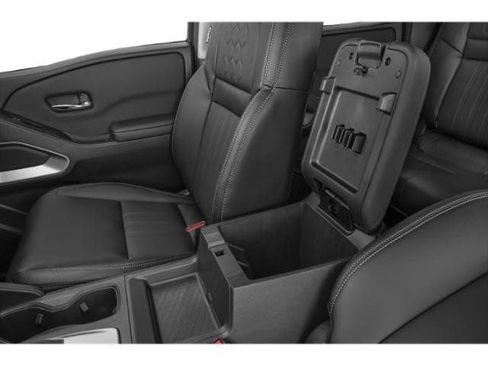 Used 2024 Nissan Frontier SL w/ Technology Package image 17