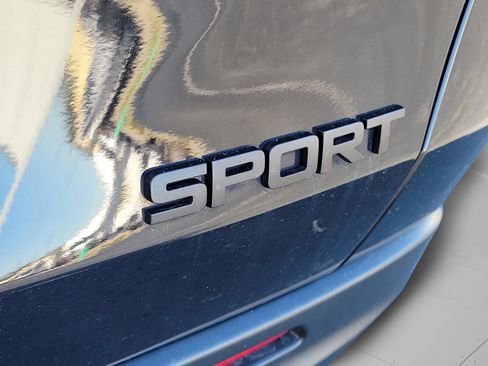 Certified 2025 Honda HR-V Sport image 31