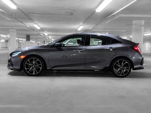 Used 2019 Honda Civic Sport Touring image 13