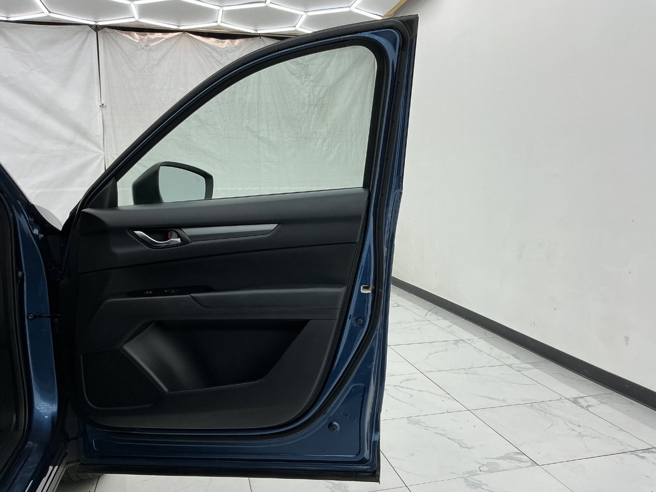 Used 2020 MAZDA CX-5 Sport FWD image 19