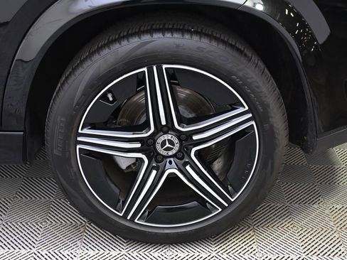 Used 2025 Mercedes-Benz GLE 350 4MATIC image 19