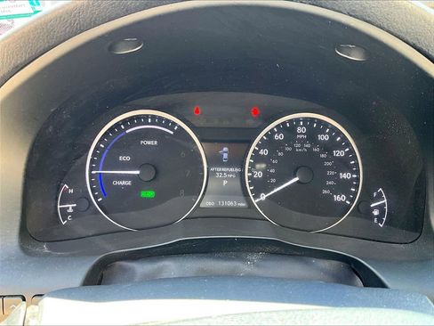 Used 2015 Lexus ES 300h w/ Navigation System Package FWD image 18