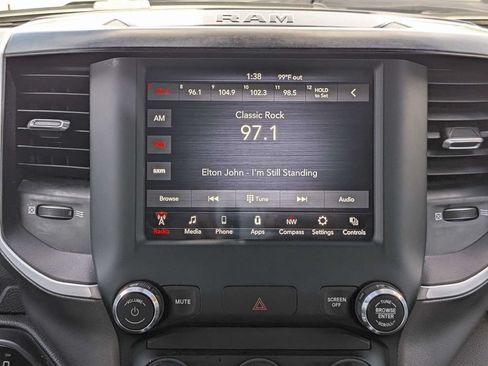 Used 2021 RAM 1500 Big Horn RWD image 17