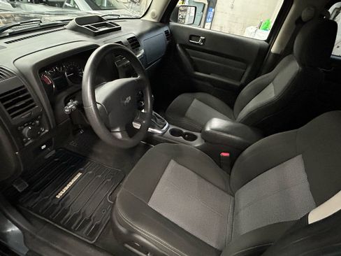 Used 2009 HUMMER H3T image 10