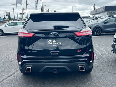 Used 2020 Ford Edge ST w/ Cold Weather Package AWD/4WD image 8