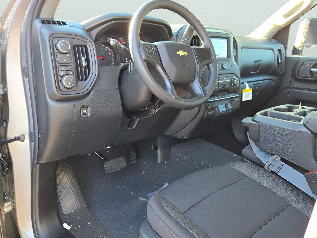 New 2026 Chevrolet Silverado 2500 Custom w/ Custom Value Package AWD/4WD image 25
