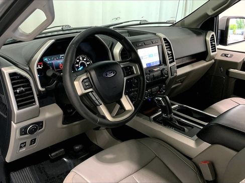 Used 2020 Ford F150 Lariat w/ Max Trailer Tow Package AWD/4WD image 14