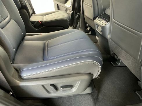 Used 2026 INFINITI QX80 4WD w/ Sport Exterior Package image 28