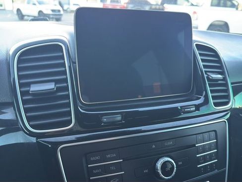 Used 2019 Mercedes-Benz GLE 400 GLE 400 image 25