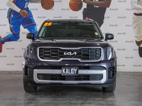 Used 2025 Kia Telluride SX image 22