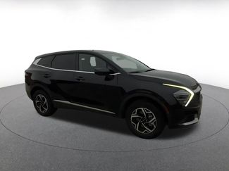 Used 2025 Kia Sportage LX video 2