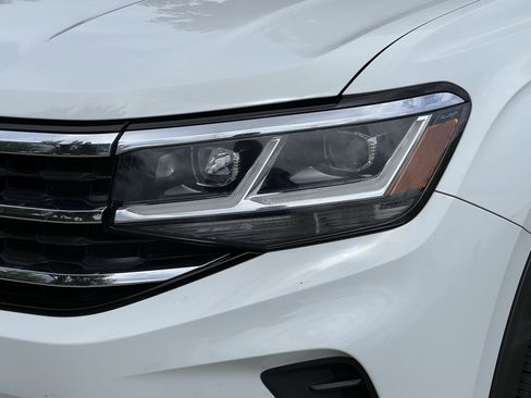 Used 2022 Volkswagen Atlas SE w/ Panoramic Sunroof Package FWD image 7