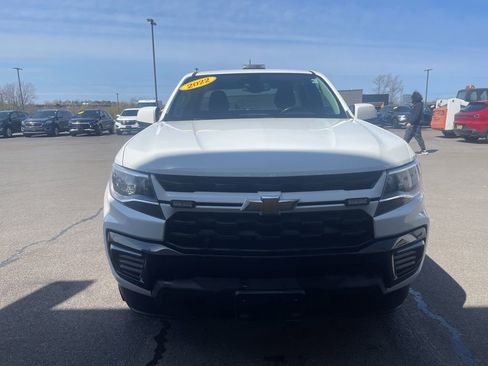 Used 2022 Chevrolet Colorado LT w/ Fleet Safety Package AWD/4WD image 2