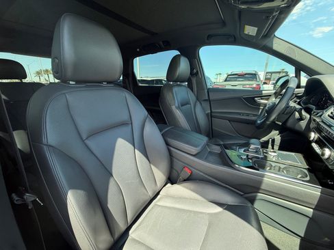 Used 2019 Audi Q7 3.0T Prestige w/ Prestige Package AWD/4WD image 19