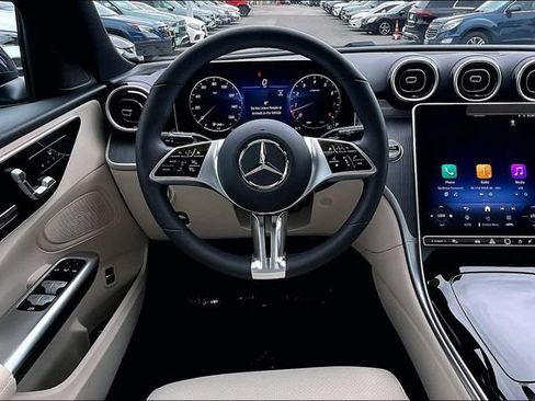Used 2026 Mercedes-Benz C 300 4MATIC Sedan image 4