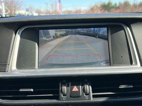 Used 2020 Kia Optima LX image 20