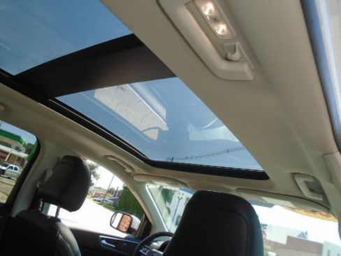 Used 2024 Ford Edge SEL w/ Convenience Package AWD/4WD image 10