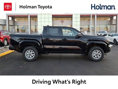 New 2025 Toyota Tacoma SR