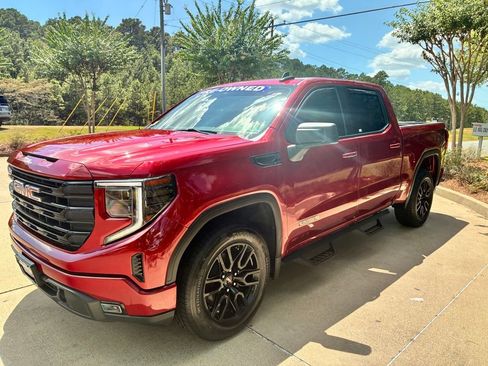 Used 2023 GMC Sierra 1500 Elevation RWD image 8
