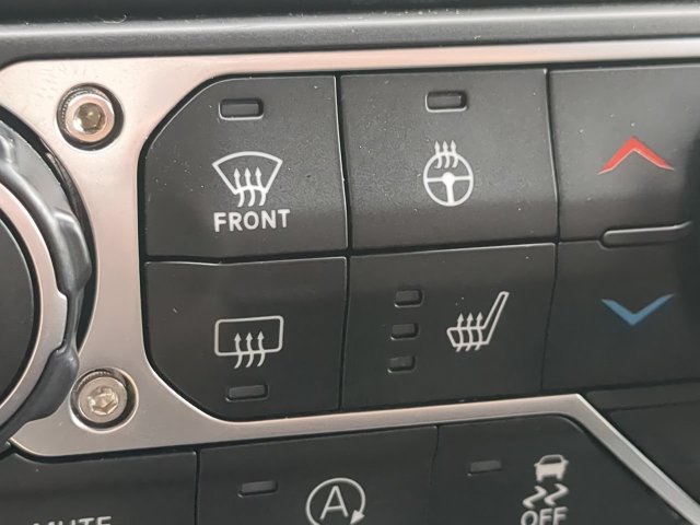 Used 2023 Jeep Gladiator Sport AWD/4WD image 22