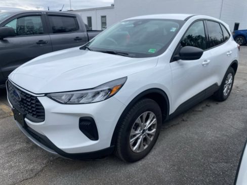 Used 2026 Ford Escape Active image 1