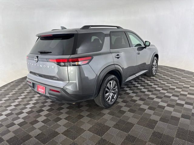 Certified 2025 Nissan Pathfinder SV AWD/4WD image 5
