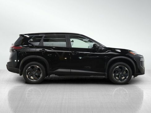 Used 2024 Nissan Rogue SV w/ SV Premium Package AWD/4WD image 7
