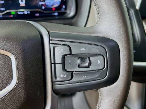 Used 2023 GMC Yukon XL SLT w/ SLT Premium Package AWD/4WD image 36