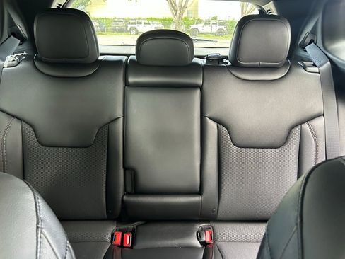 New 2026 Jeep Compass Trailhawk image 14