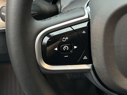 Certified 2026 Volvo XC90 B6 Plus AWD/4WD image 20