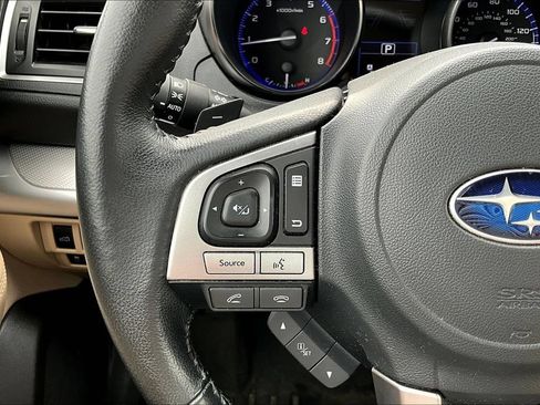 Used 2016 Subaru Outback 2.5i Premium AWD/4WD image 11