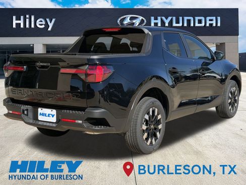 New 2026 Hyundai Santa Cruz SE FWD image 4