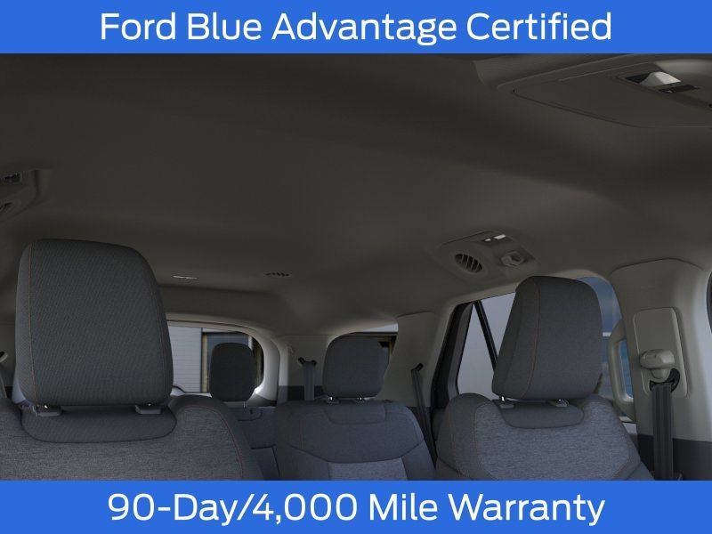 Used 2026 Ford Explorer Active AWD/4WD image 23