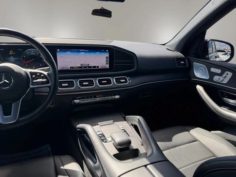 Used 2020 Mercedes-Benz GLE 350 4MATIC w/ Premium Package image 21