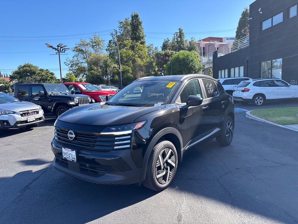 Used 2026 Nissan Kicks SV FWD image 8