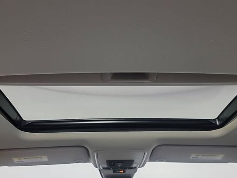 Certified 2024 Honda Accord EX image 21
