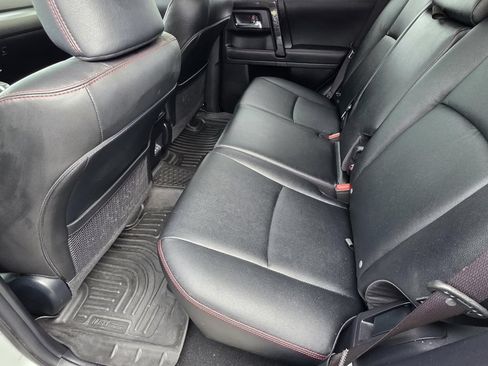Used 2024 Toyota 4Runner TRD Off-Road Premium w/ Moonroof Package AWD/4WD image 10