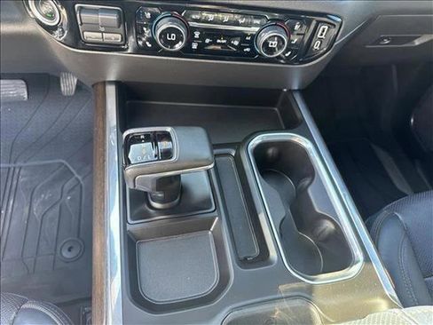 Used 2023 Chevrolet Silverado 1500 High Country w/ Technology Package image 15