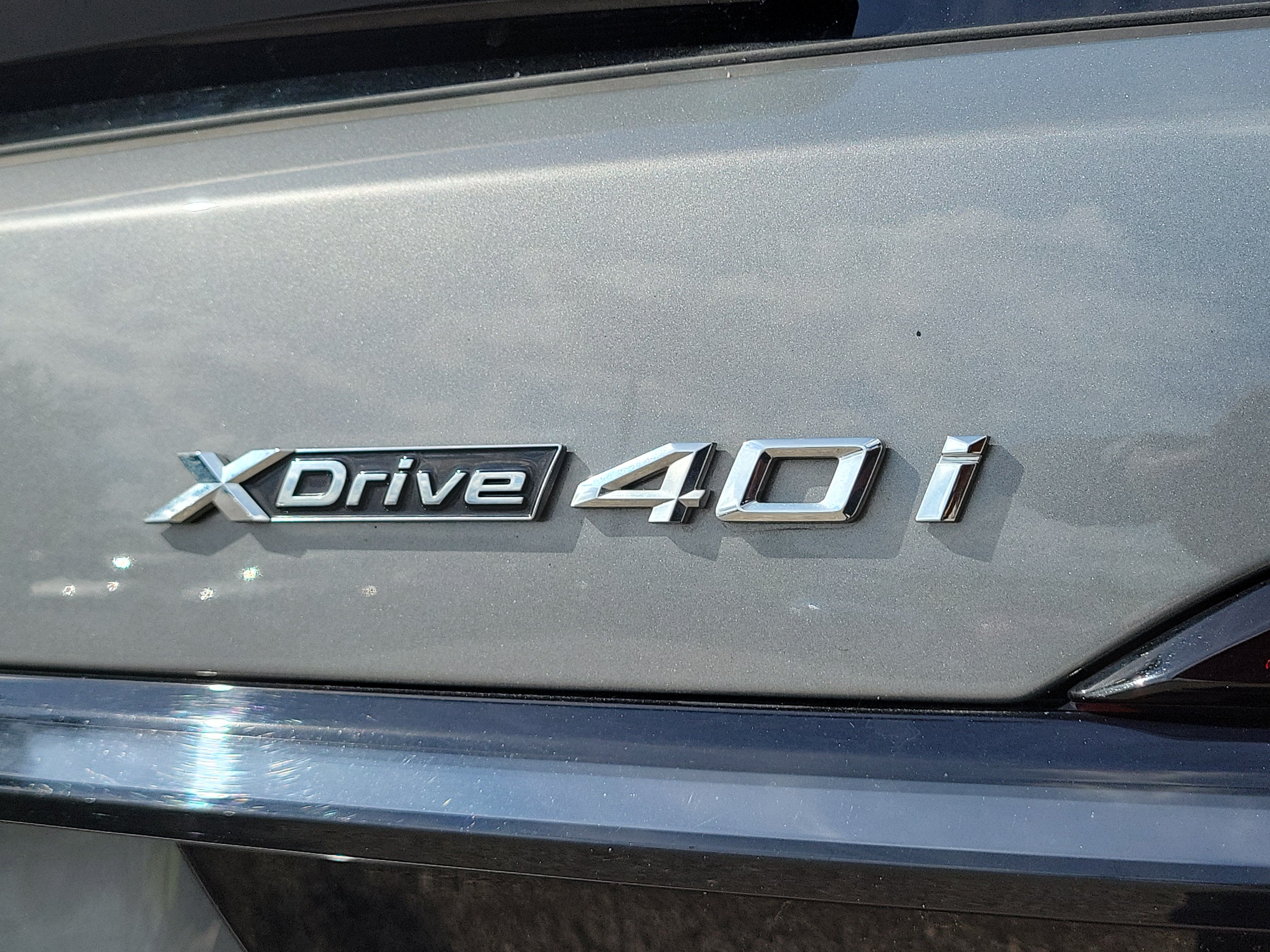 Used 2024 BMW X7 xDrive40i w/ M Sport Package AWD/4WD image 10
